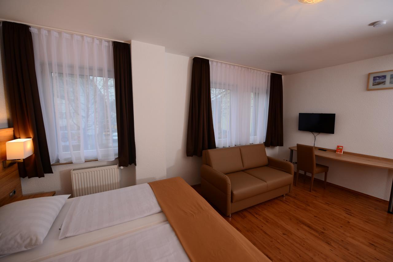 Hotel Linde Штутгарт Экстерьер фото